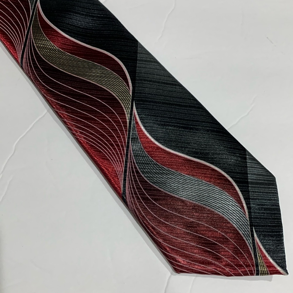George tie